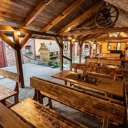 Penzion Hluk Gasthof Hluk